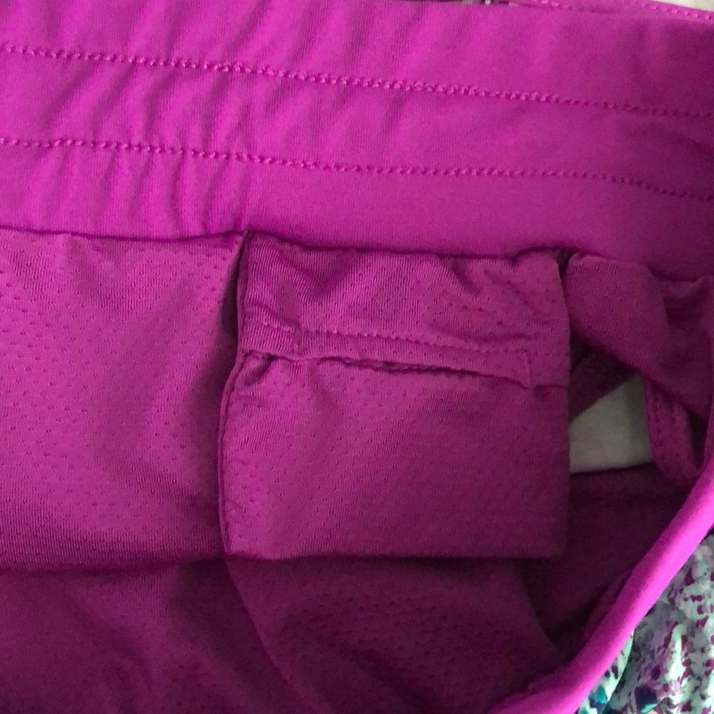 Fabletics Workout Shorts - Picture 4 of 5